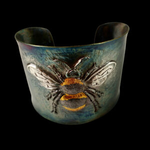 Bee Cuff by Dave Darpinian